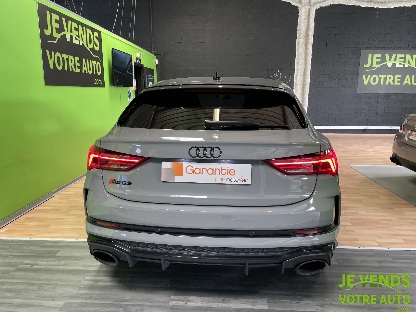 AUDI RSQ3