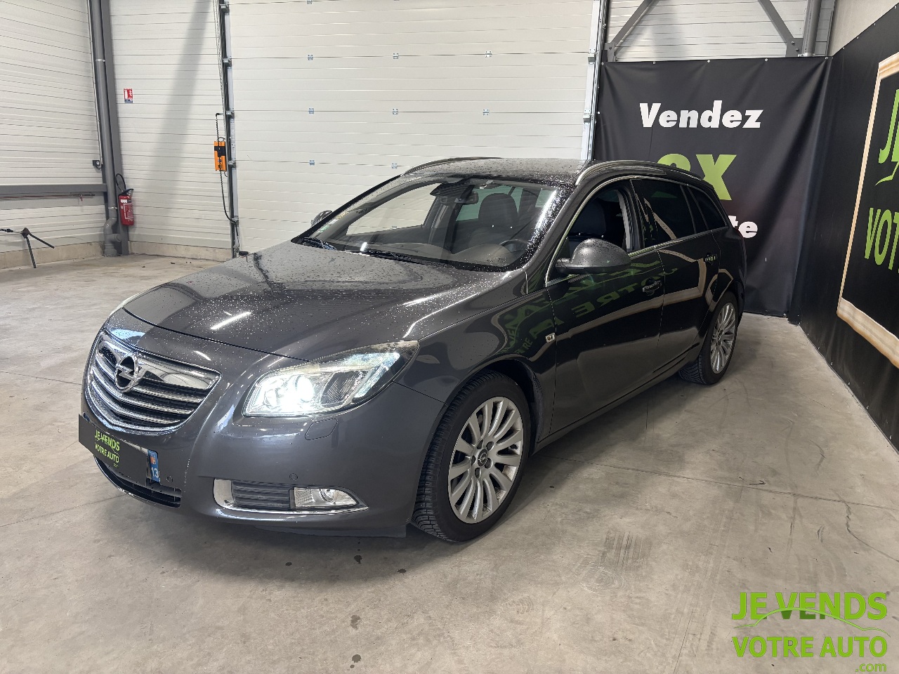 OPEL INSIGNIA