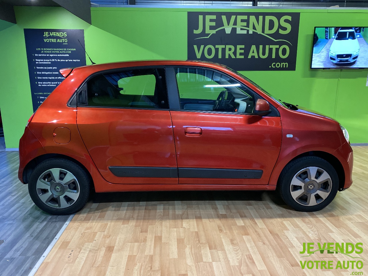 RENAULT TWINGO