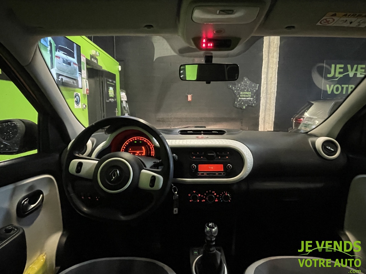 RENAULT TWINGO