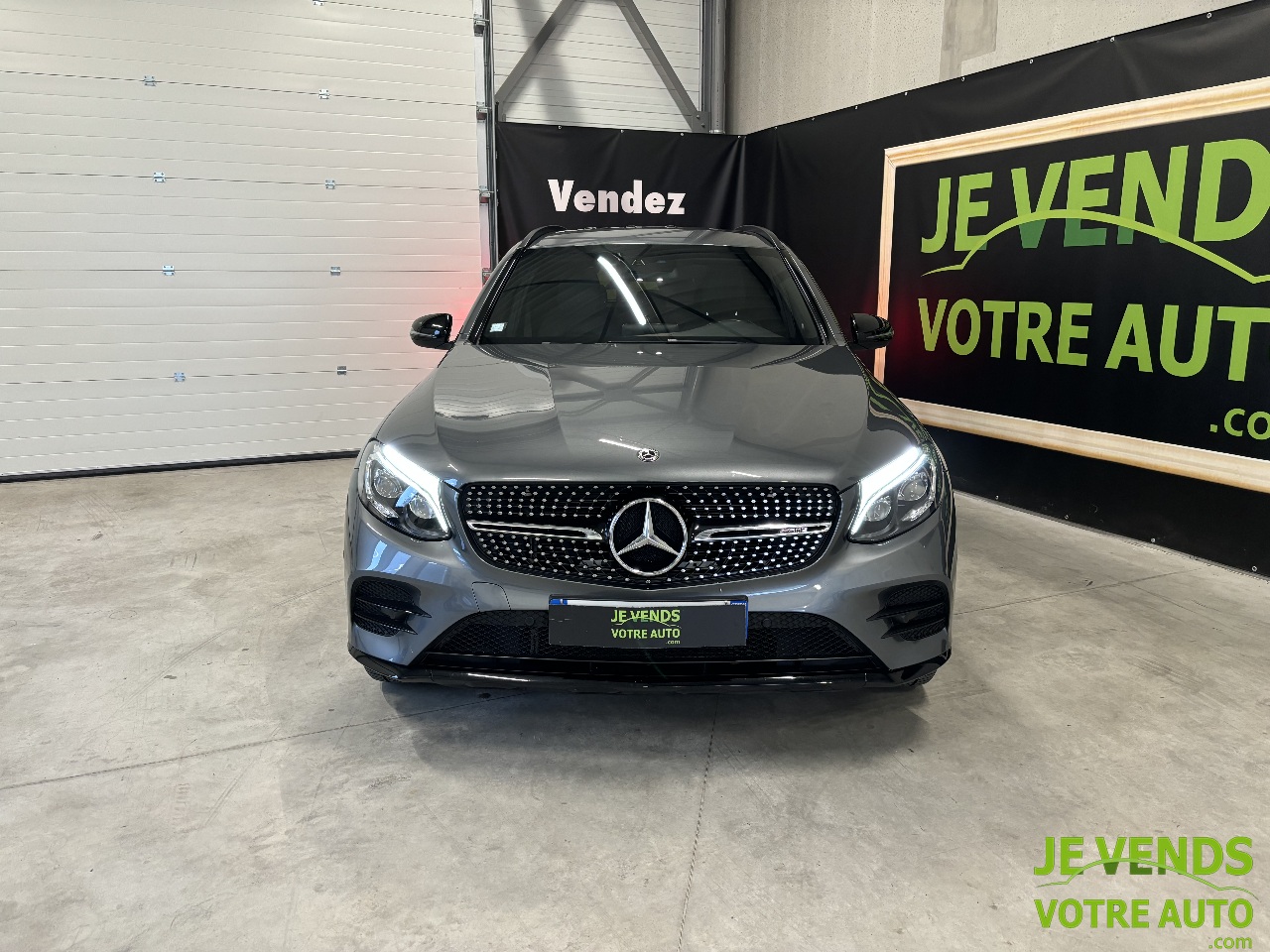 MERCEDES GLC