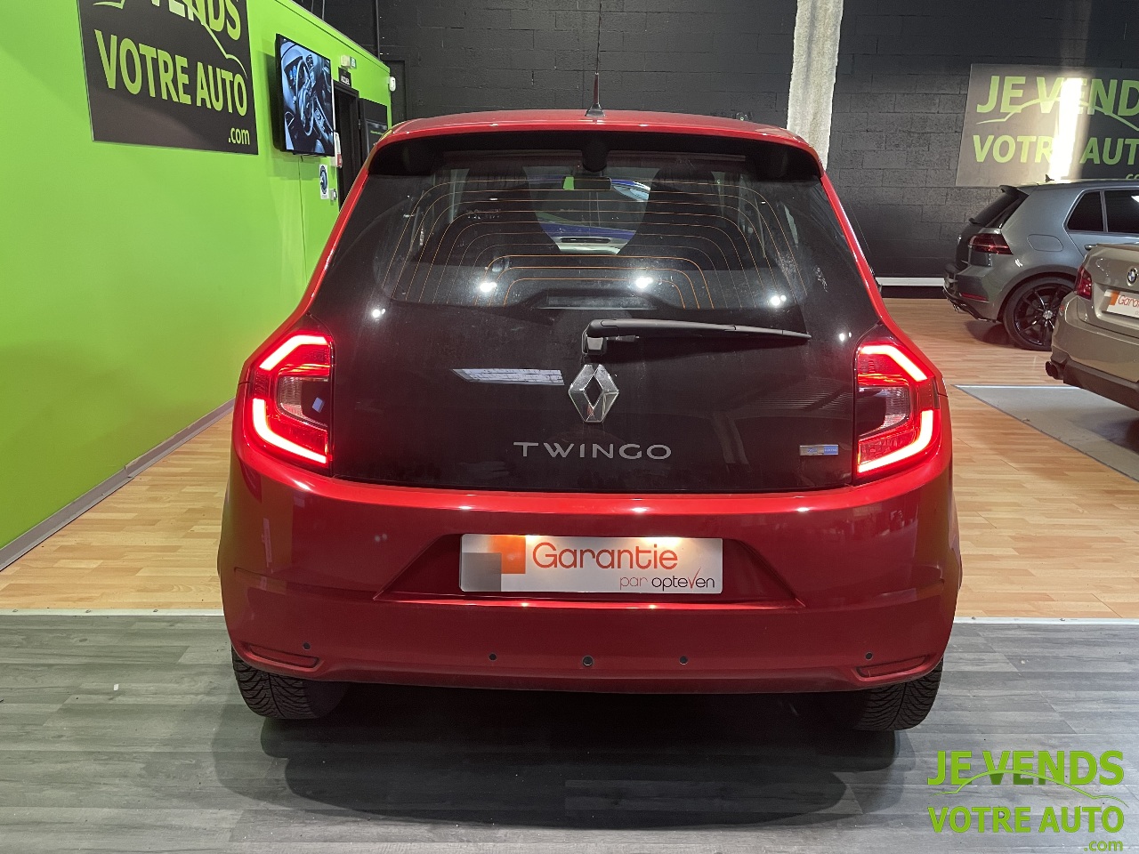 RENAULT TWINGO