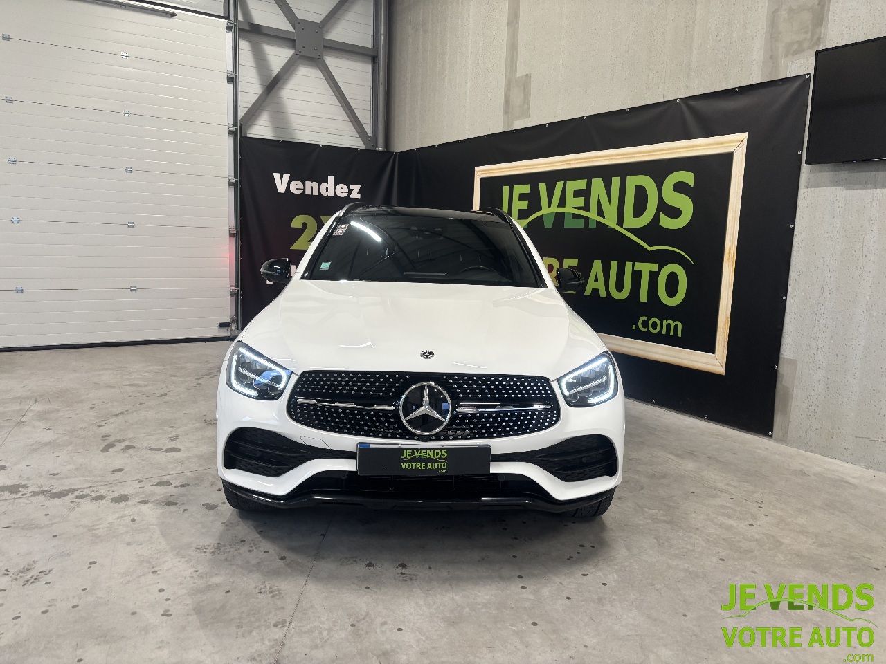 MERCEDES GLC