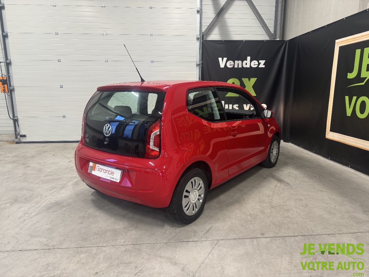 VOLKSWAGEN UP