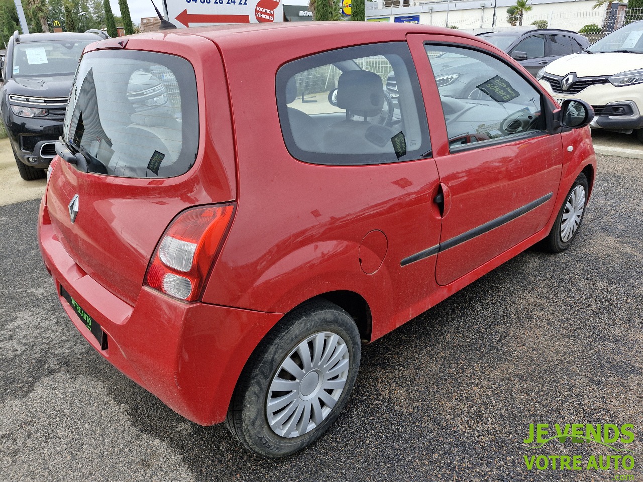 RENAULT TWINGO