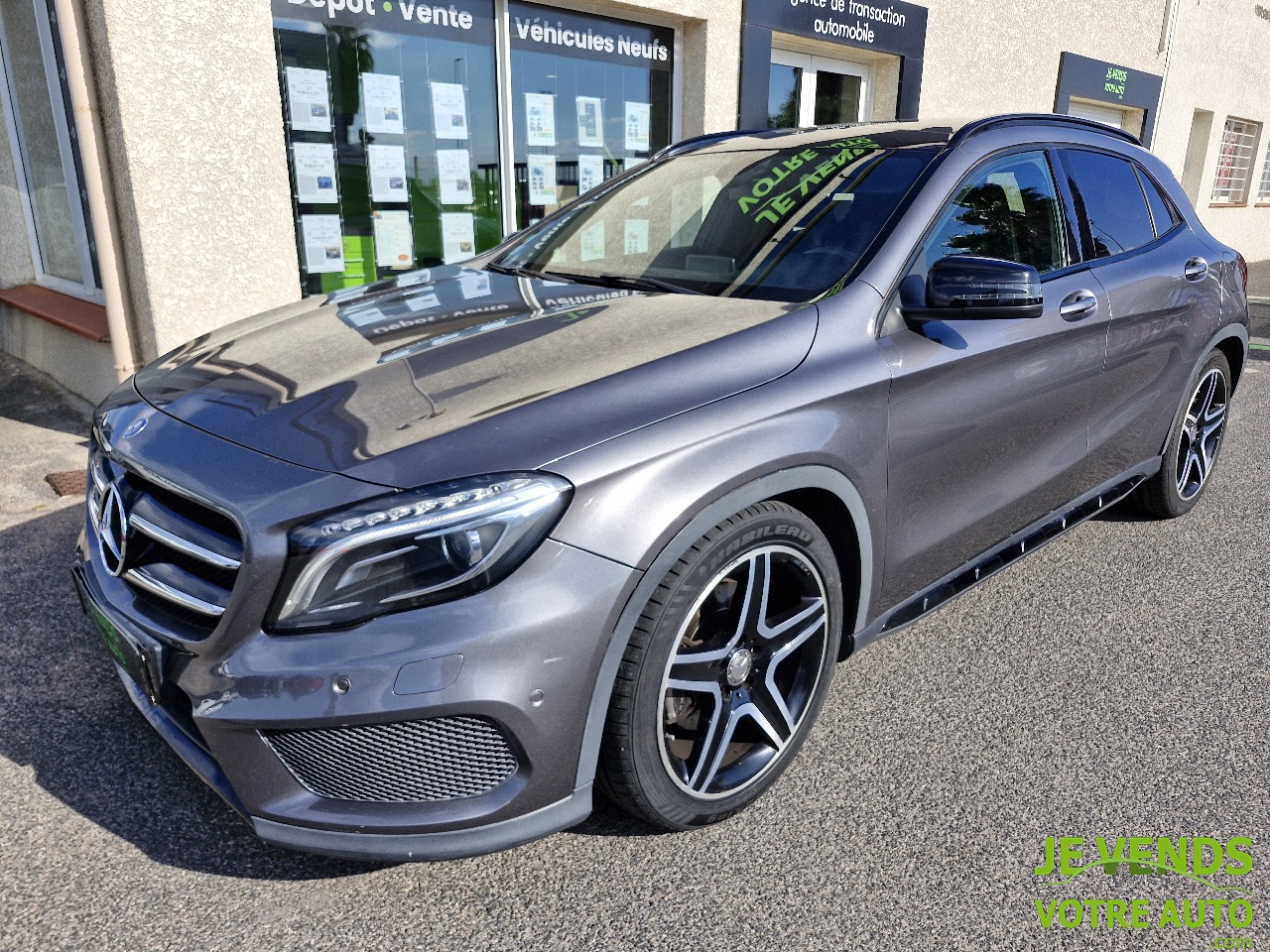 MERCEDES GLA