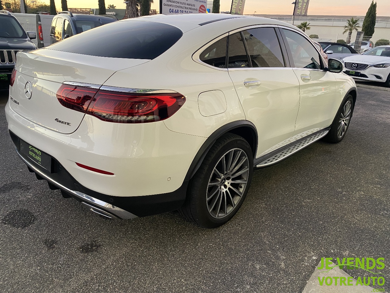 MERCEDES GLC