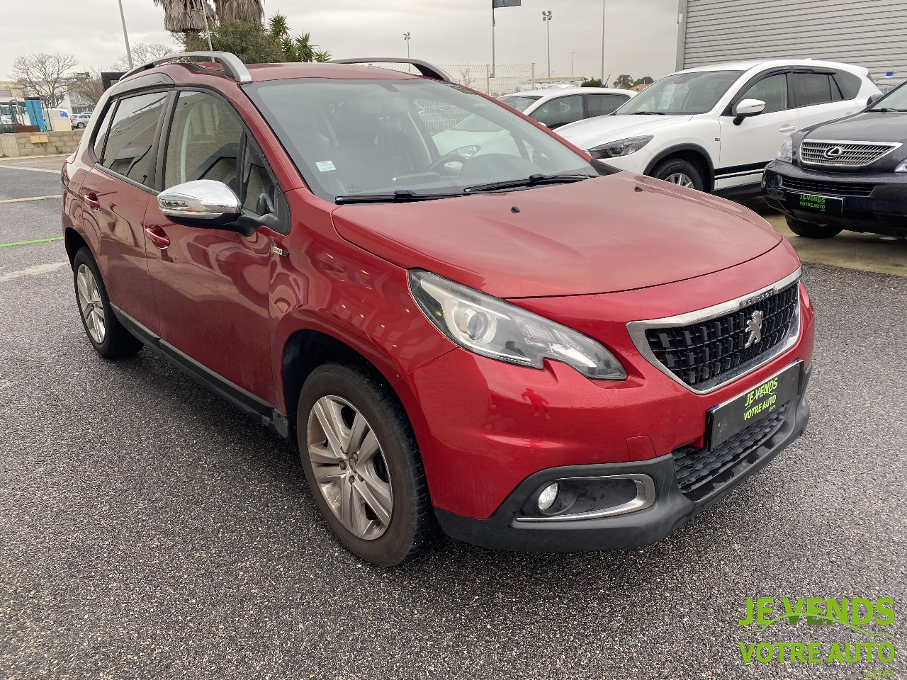 PEUGEOT 2008