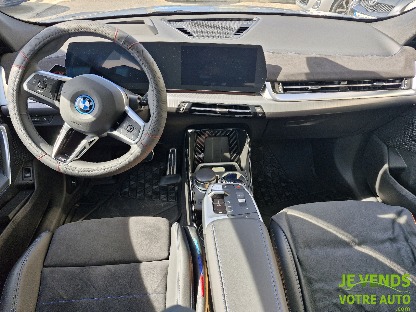 BMW IX2