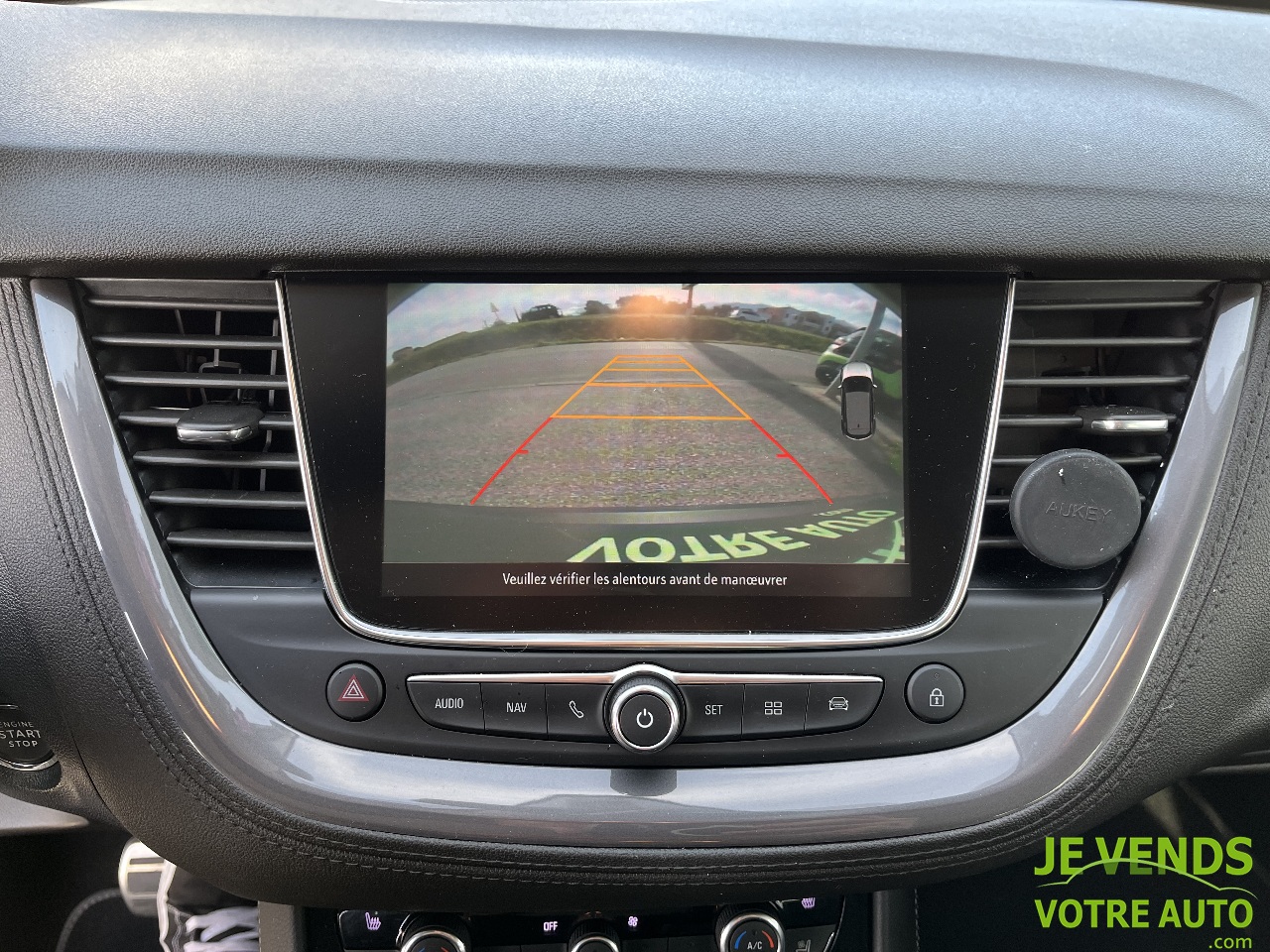 OPEL GRANDLAND X