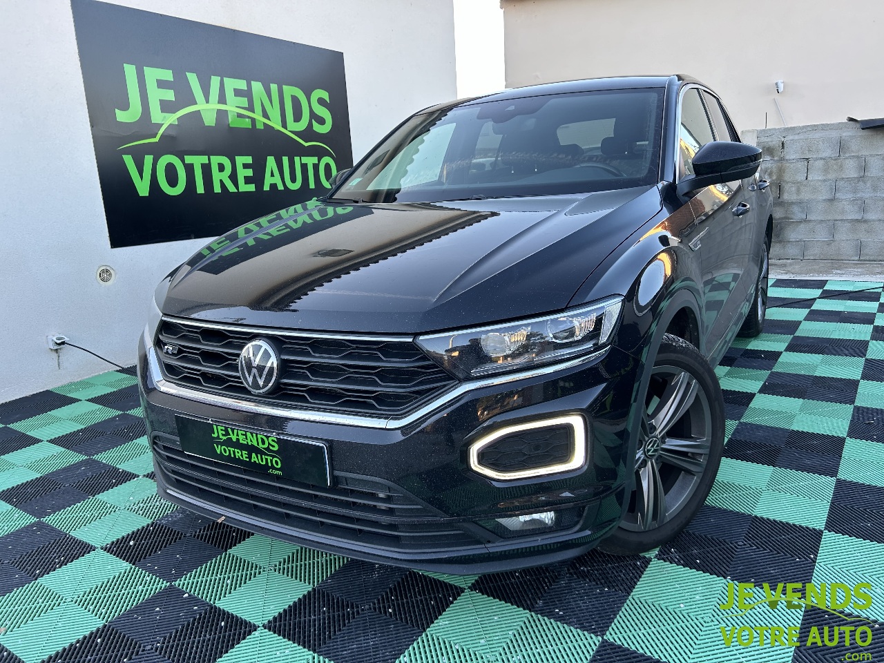 VOLKSWAGEN T-ROC