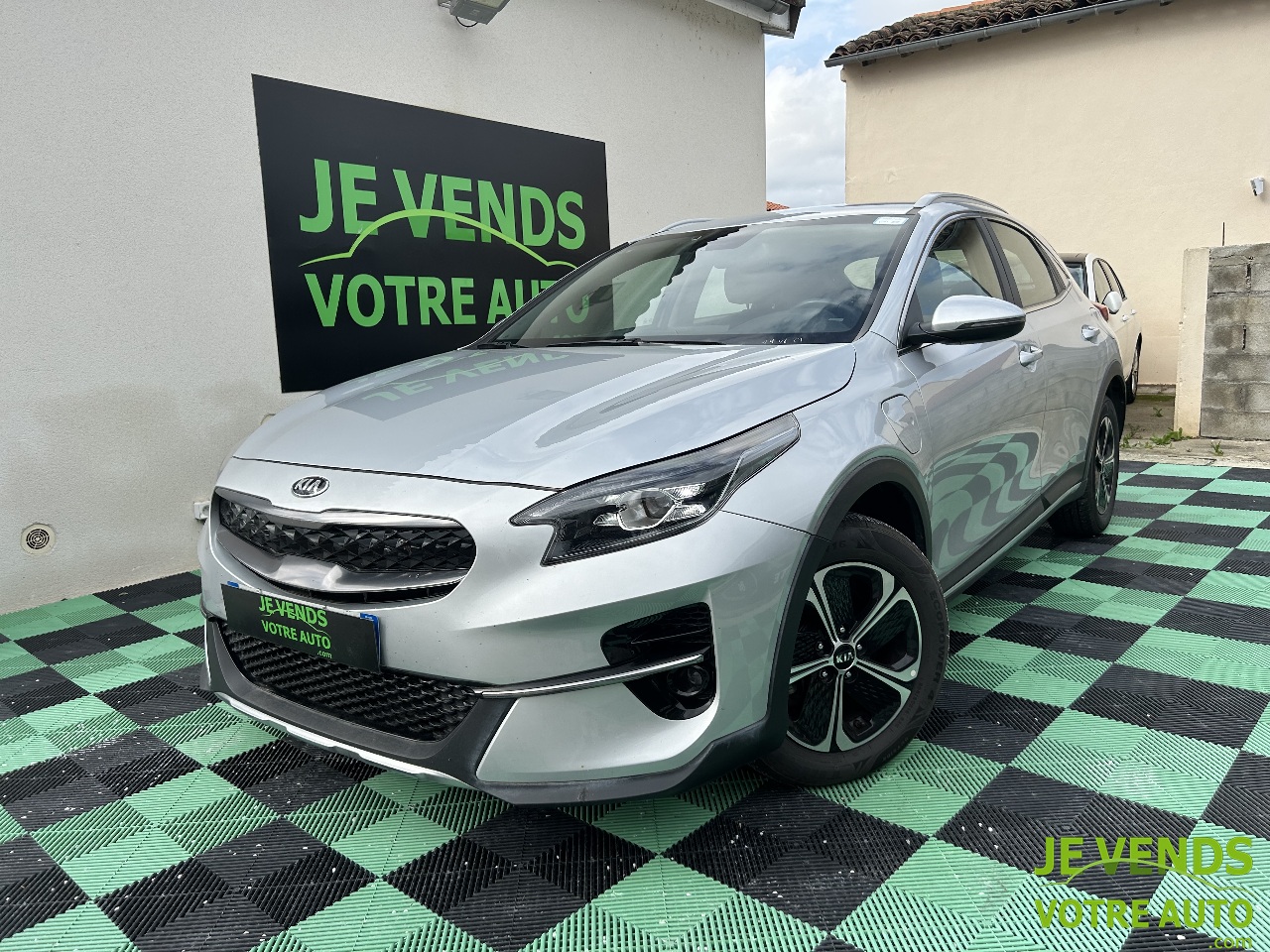 KIA XCEED