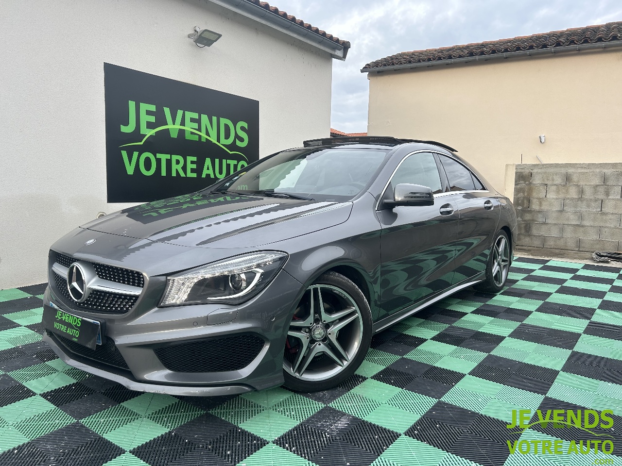 MERCEDES CLA