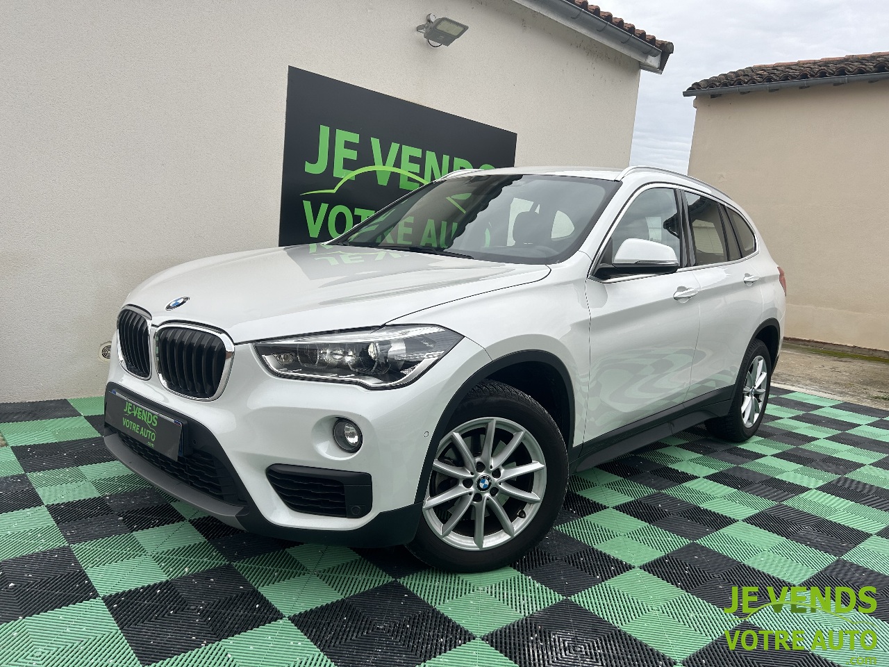 BMW X1