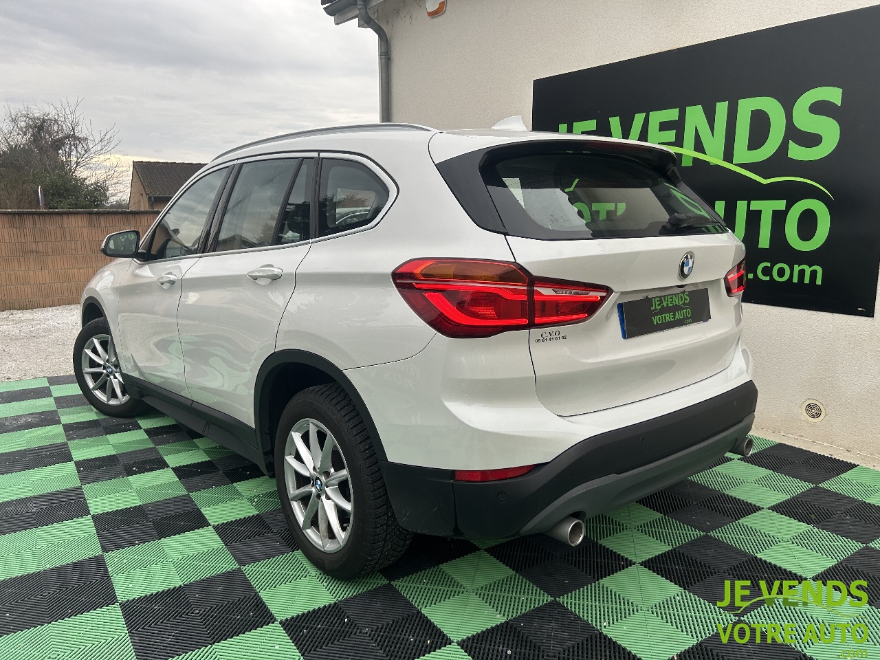 BMW X1