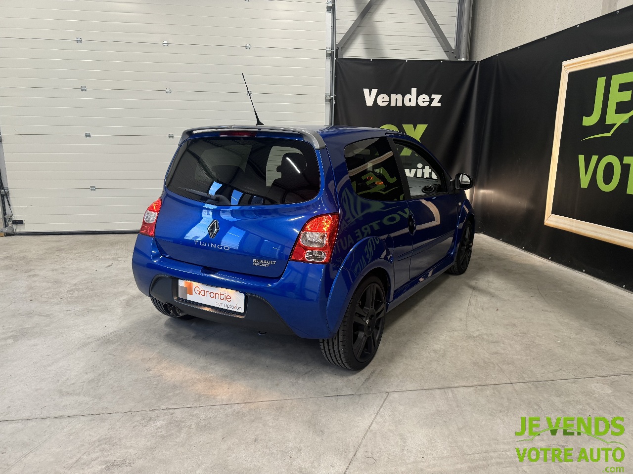 RENAULT TWINGO