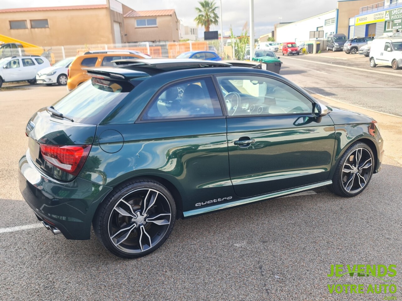 AUDI S1