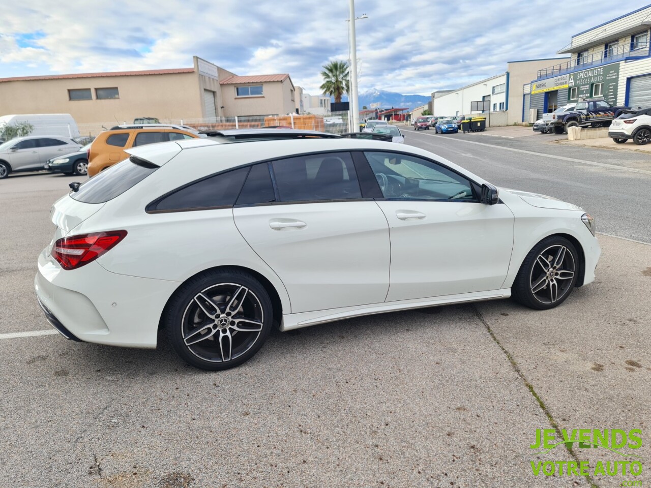 MERCEDES CLA Shooting Brake