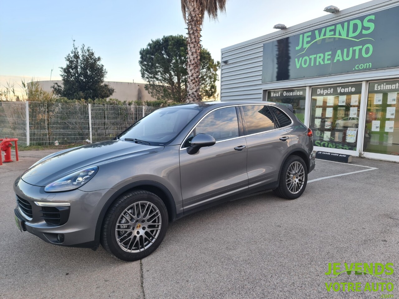 PORSCHE CAYENNE