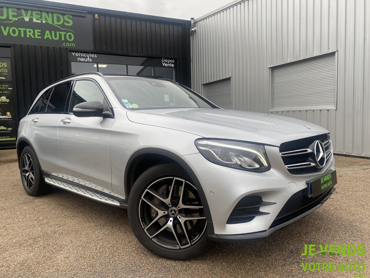 MERCEDES GLC