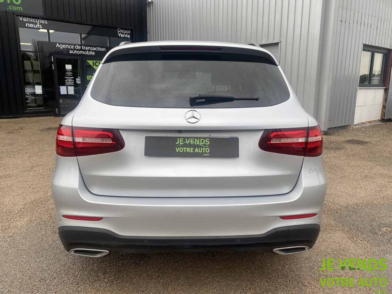 MERCEDES GLC