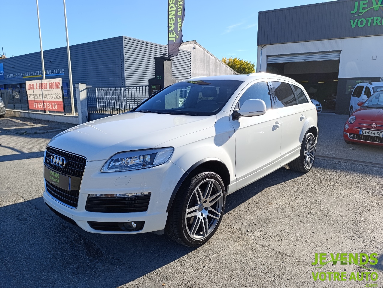 AUDI Q7