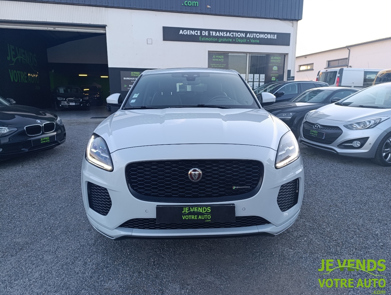 JAGUAR E-PACE