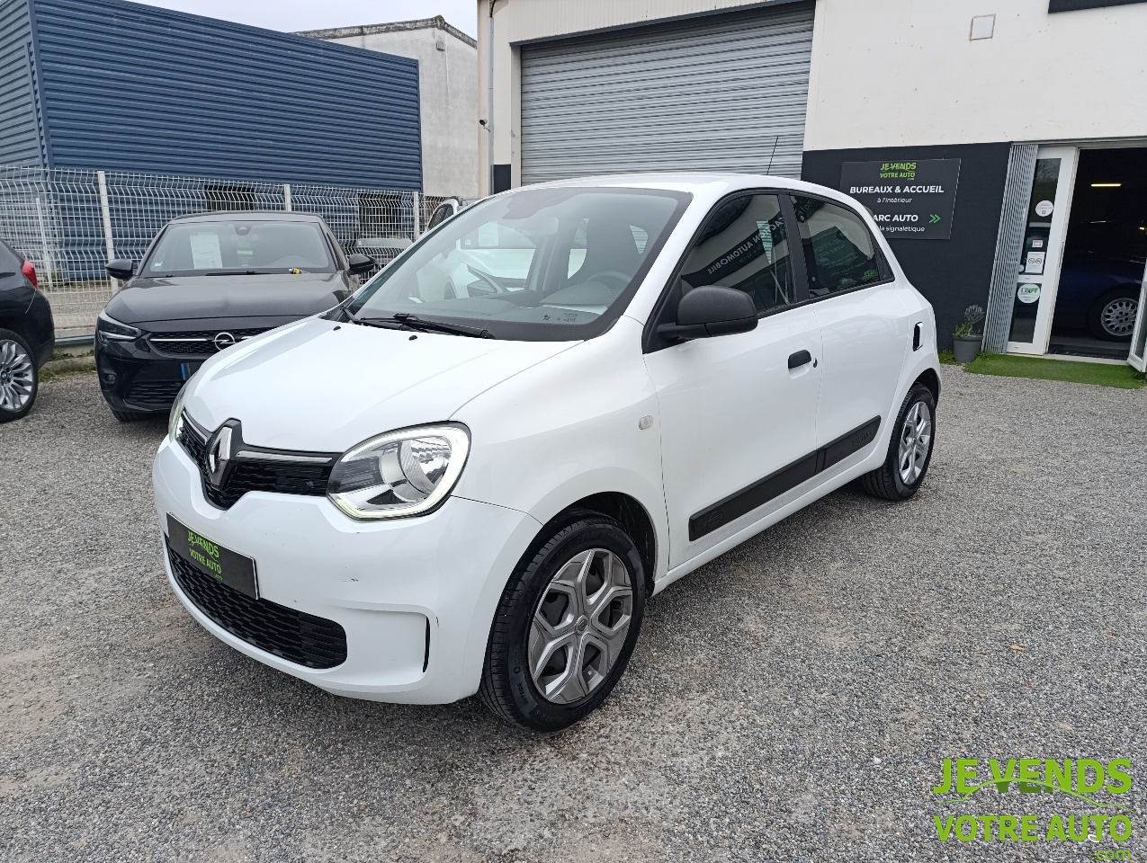 RENAULT TWINGO