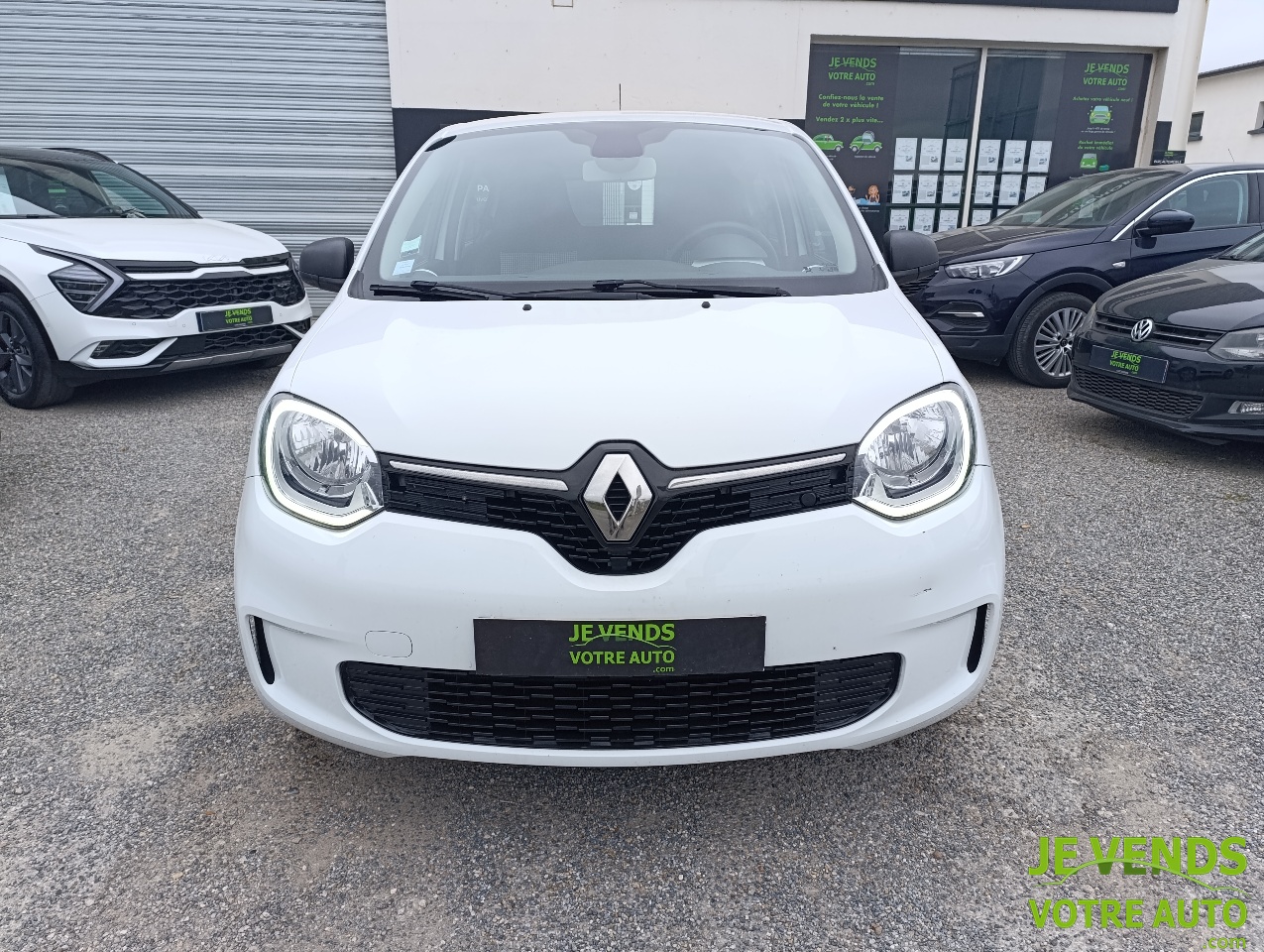 RENAULT TWINGO