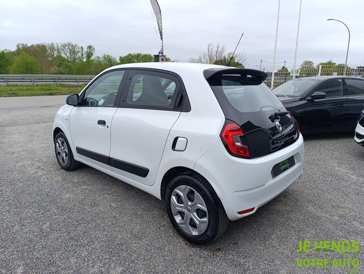 RENAULT TWINGO