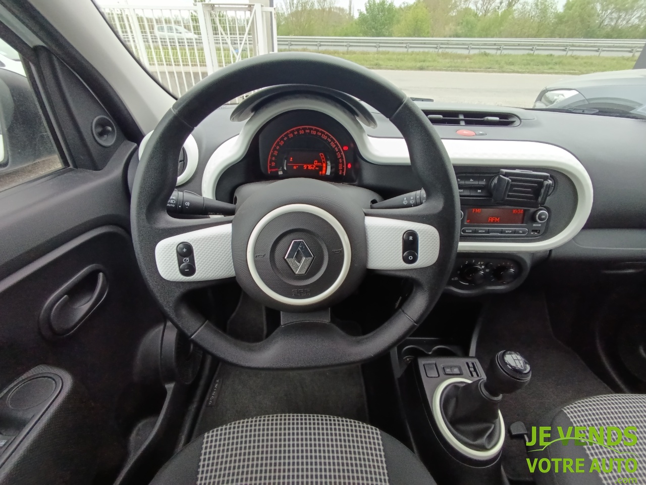 RENAULT TWINGO