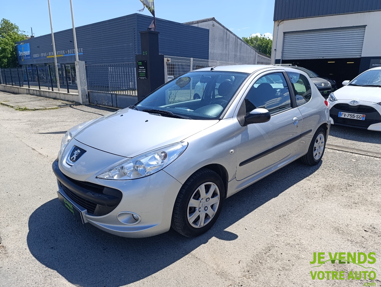 PEUGEOT 206+