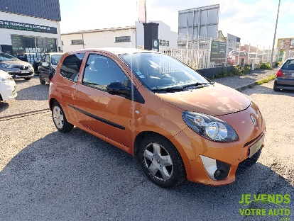 RENAULT TWINGO