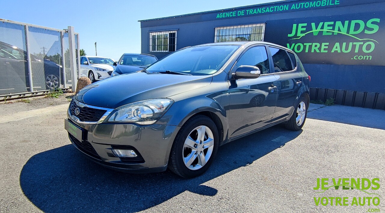 KIA CEE-D
