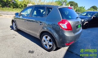 KIA CEE-D
