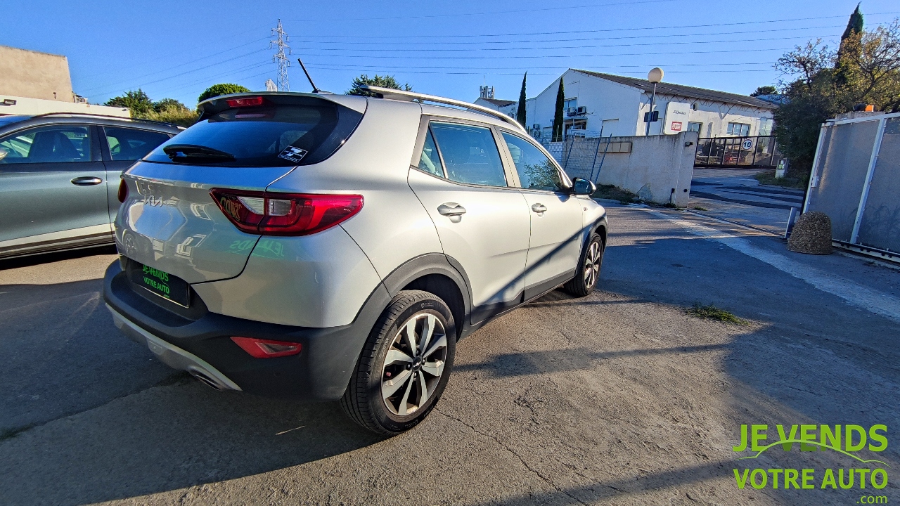 KIA STONIC