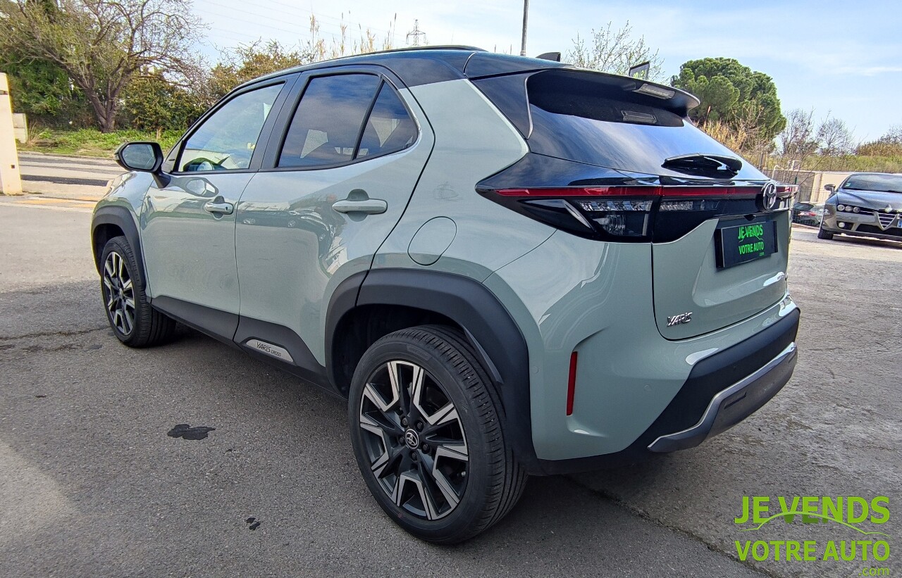 TOYOTA YARIS CROSS