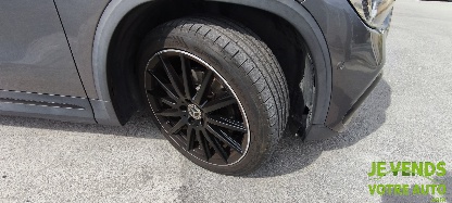 MERCEDES GLA
