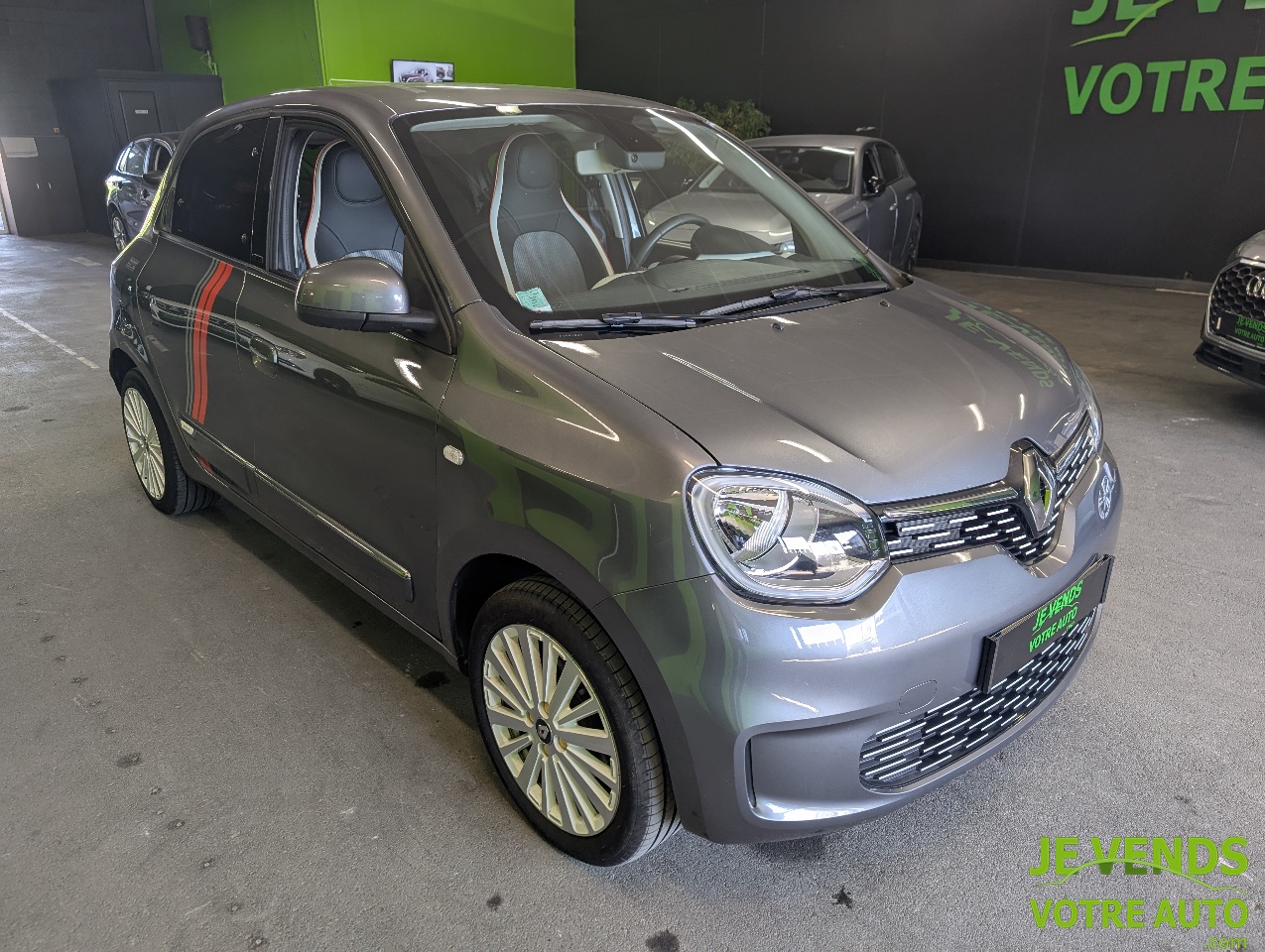 RENAULT TWINGO