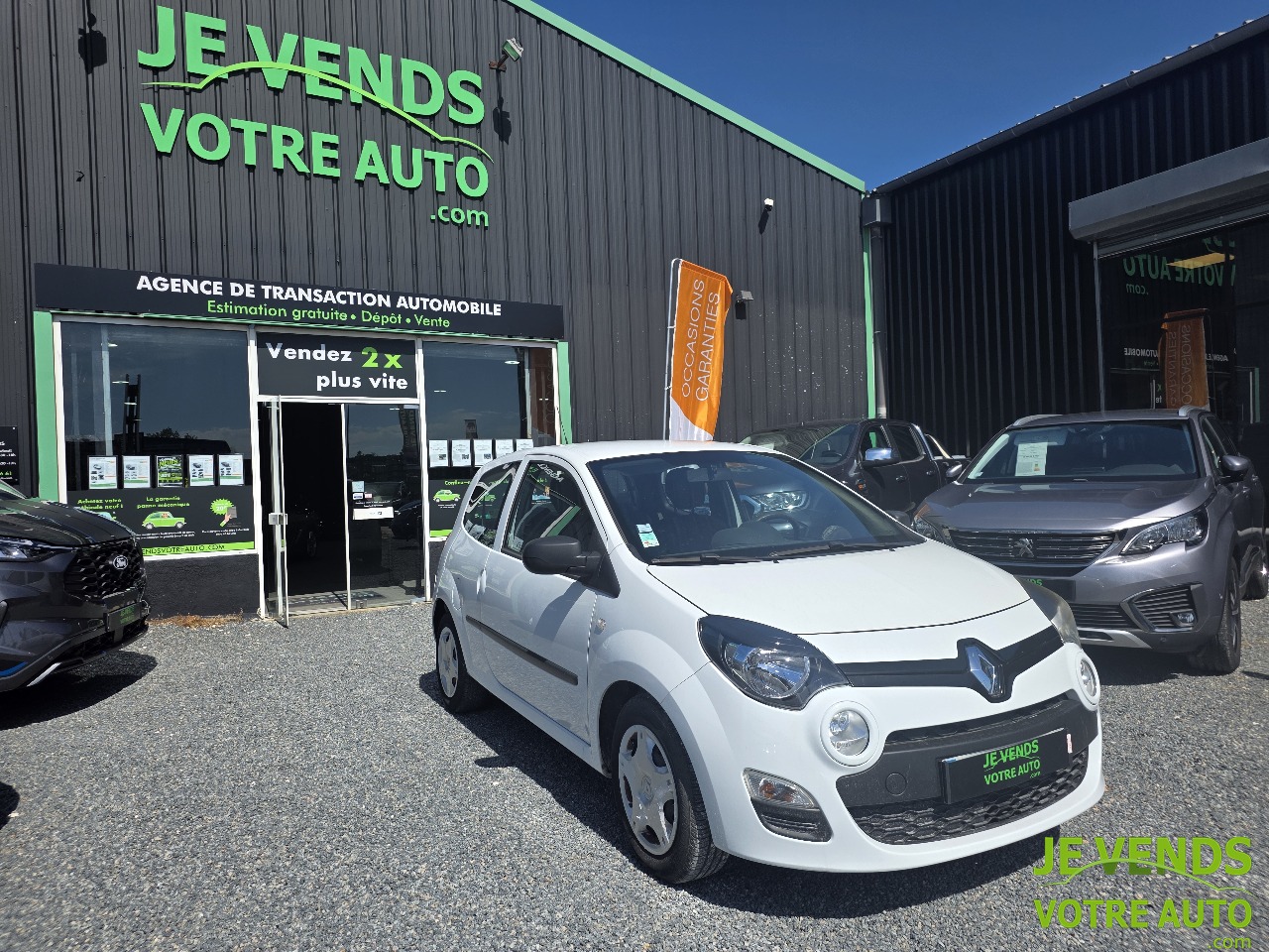 RENAULT TWINGO