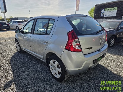 DACIA SANDERO