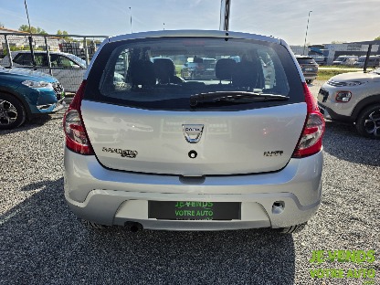 DACIA SANDERO