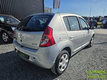DACIA SANDERO
