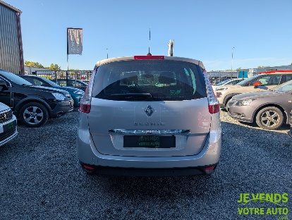 RENAULT GRAND SCENIC