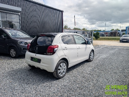PEUGEOT 108