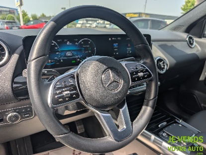 MERCEDES GLA