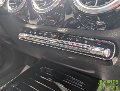 MERCEDES GLA