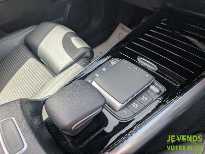 MERCEDES GLA