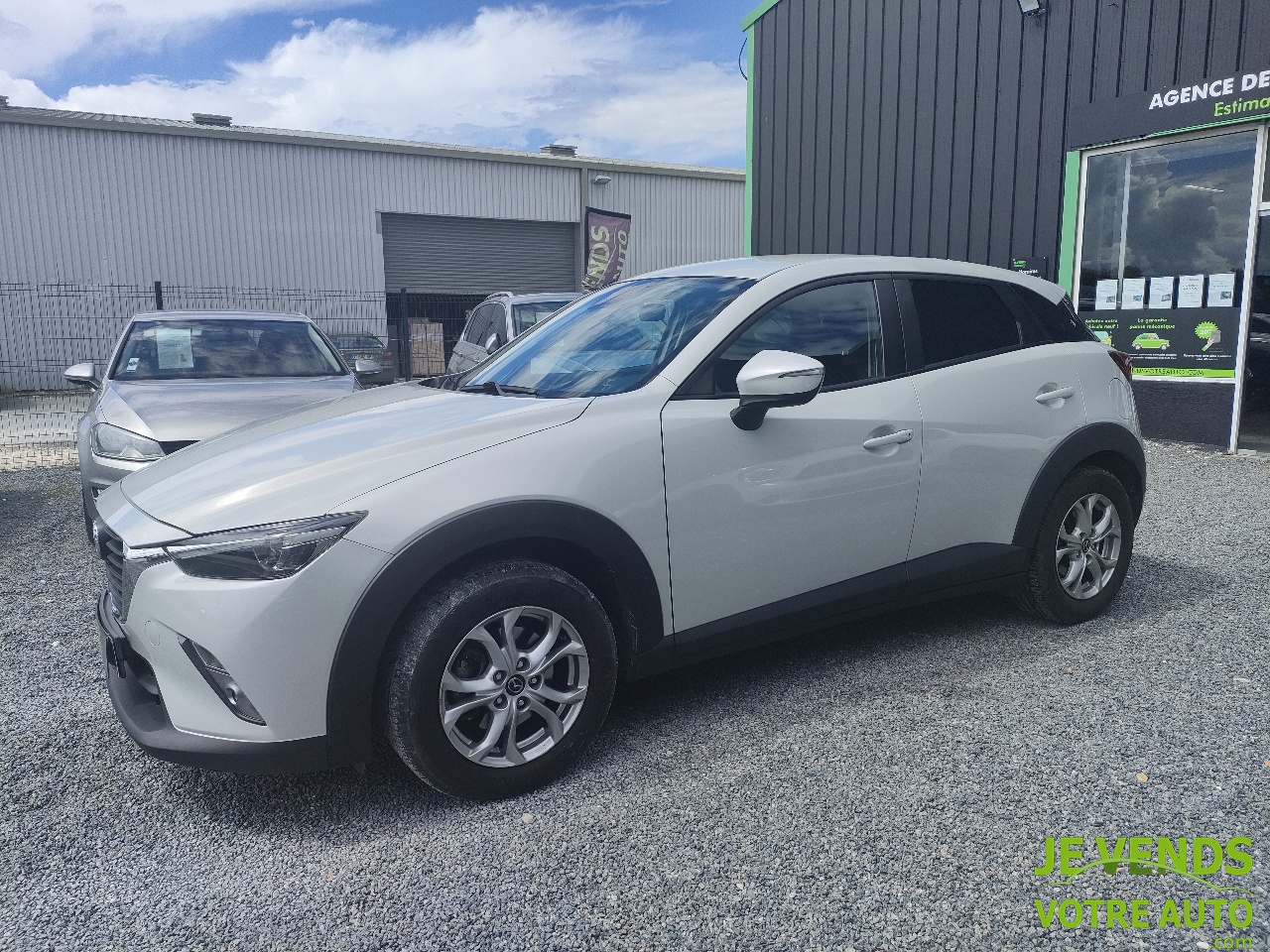 MAZDA CX-3