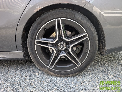 MERCEDES CLA